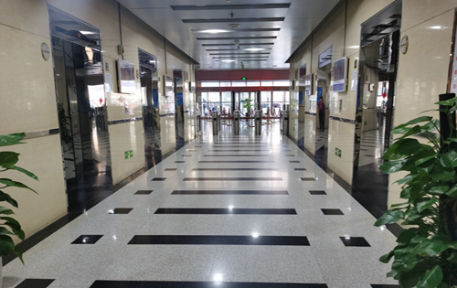 庚坊国际大厦实拍图2